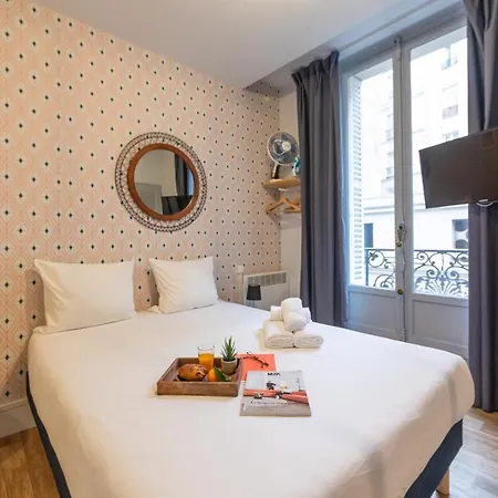 Apartment Ws De - Musee Pompidou Paris