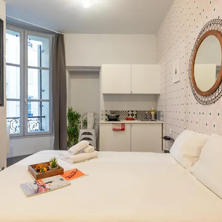 Apartment Ws De - Musee Pompidou Paris
