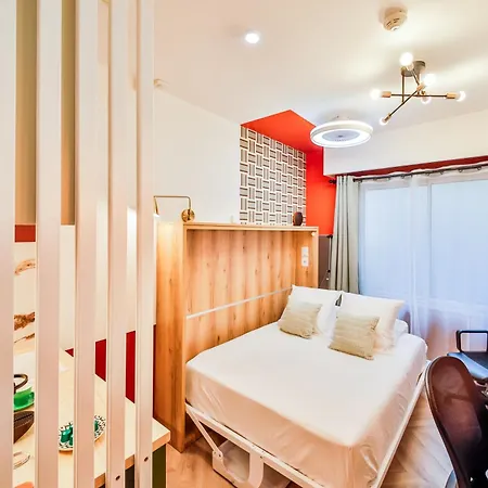 Ws De - Musee Pompidou * Paryż