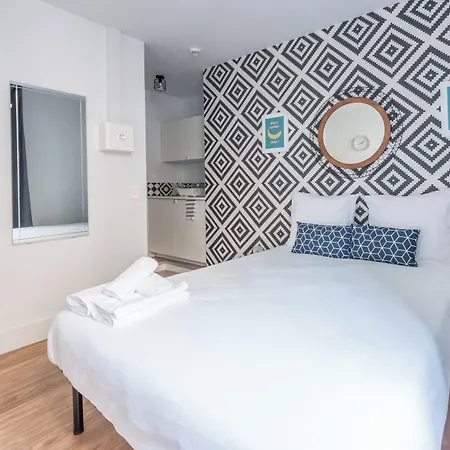 Ws De - Musee Pompidou * Paryż